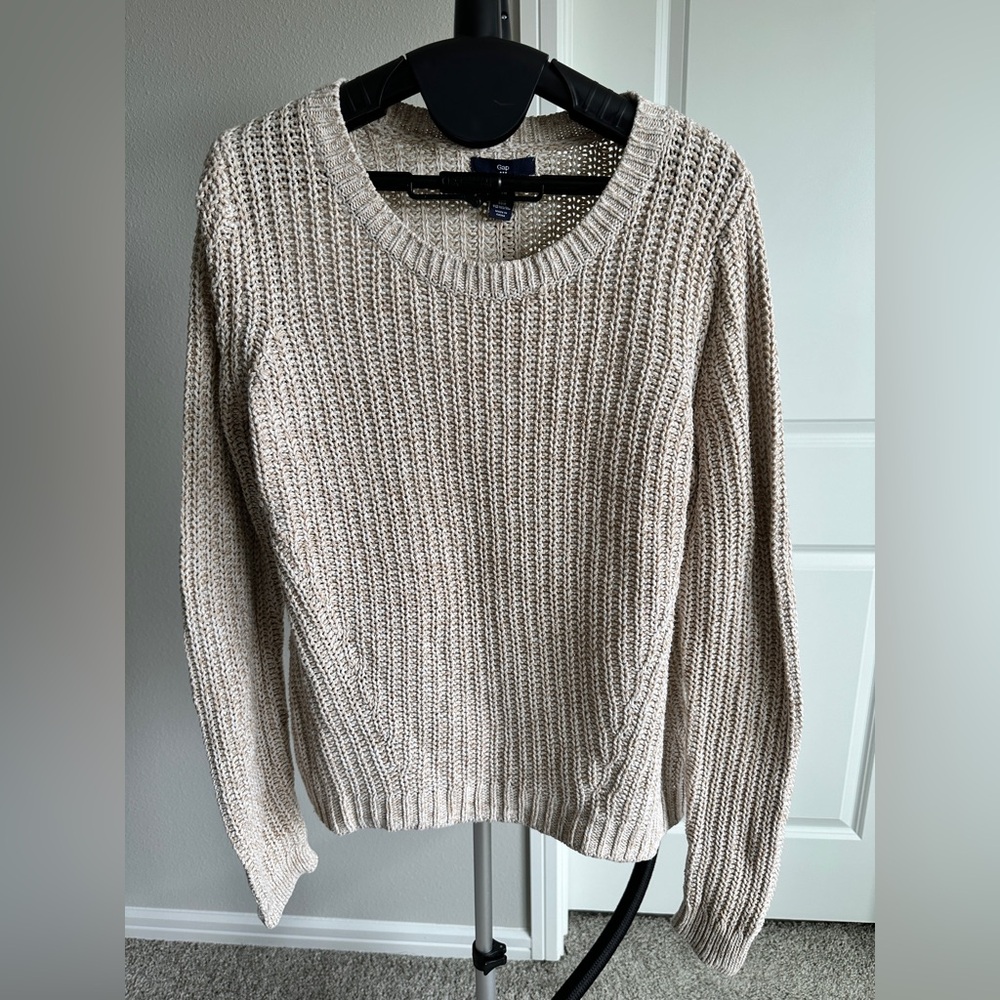Gap knit sweater